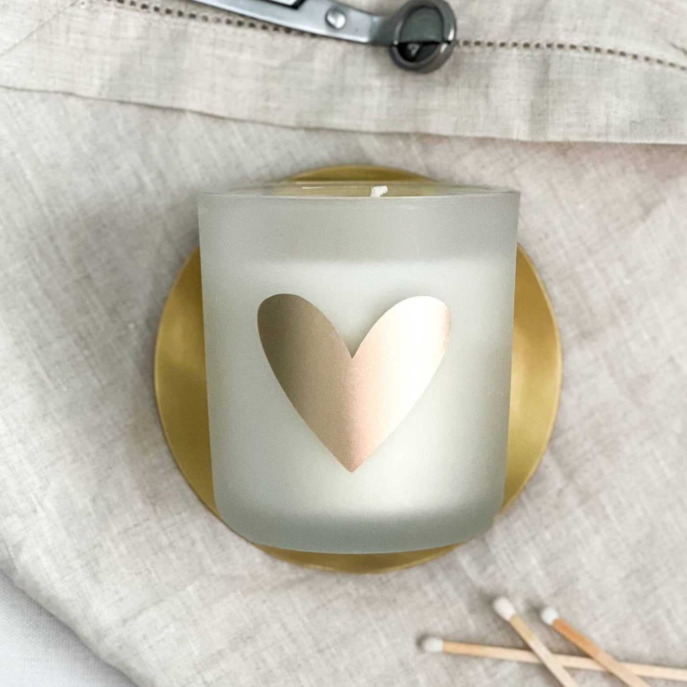 Heart Candle: Mahogany Shea & Cashmere Soy Candle